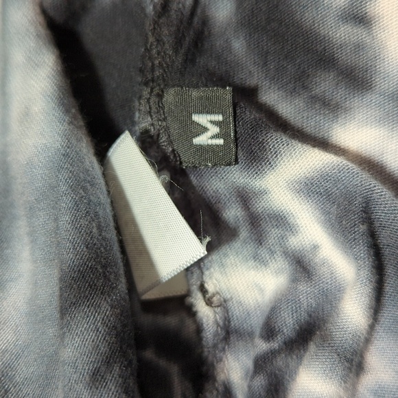 Gypsy 05 Women's Deep V-Neck Tie Dyed Short Sleeve Tee Shirt Size Medium - Picture 7 of 7